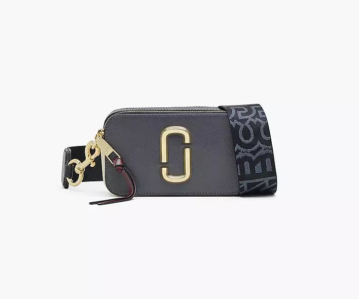 MARC JACOBS deals snapshot crossbody camara bag